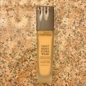 Lancome Teint Idole Ultra Wear SPF38